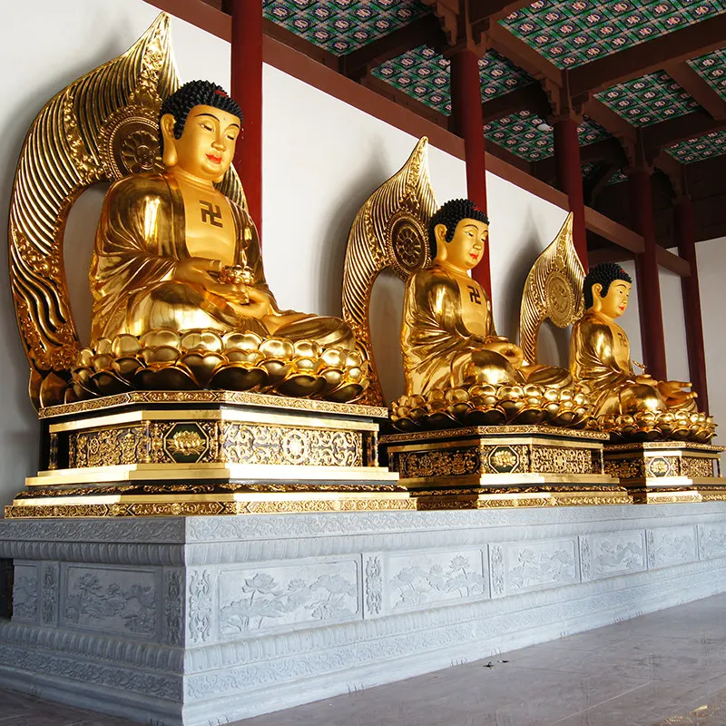 Estátua de Buda em bronze dourado de 6,6 metros